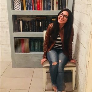 Meet your Posher, Sandra